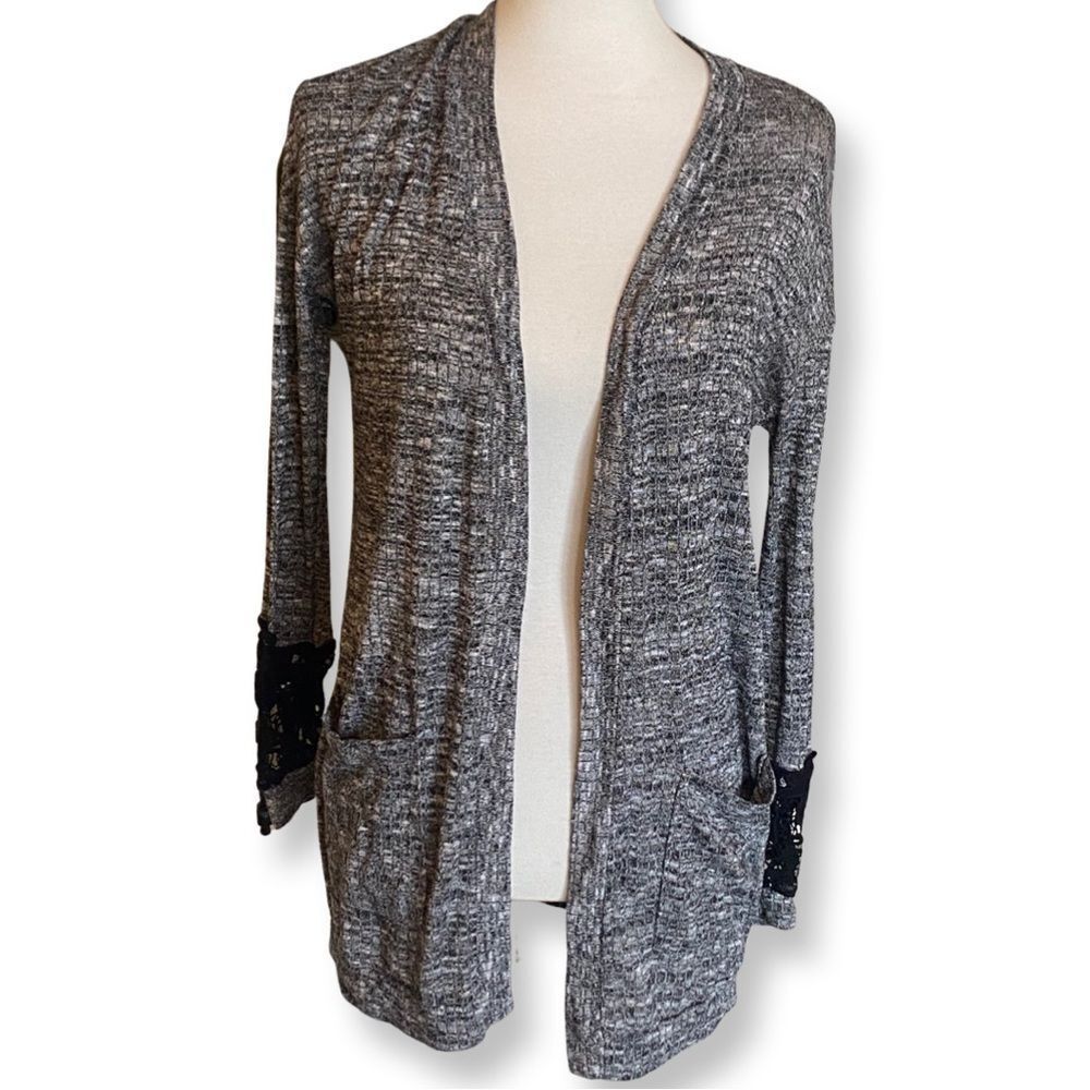 3 FOR $20 Chloe K Women's Lace Sleeve Comfy Casual Cardigan Gray Size Small